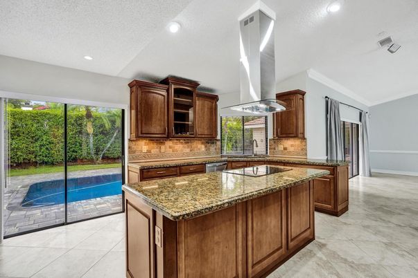 Interior, Kitchen, Recessed Lighting