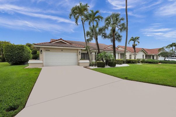 Attached, Backyard, Exterior, Facade, Mediterranean