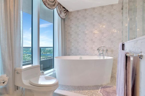 Bathroom, Free Standing Baths, Interior, Water