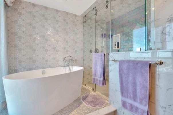 Bathroom, Free Standing Baths, Glass Shower, Interior