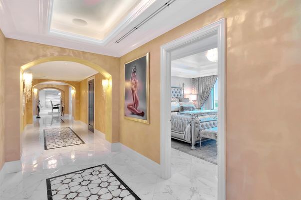 Bedroom, Interior, Marble, Recessed Lighting