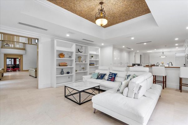Interior, Kitchen, Living room, Pendant Lights, Recessed Lighting