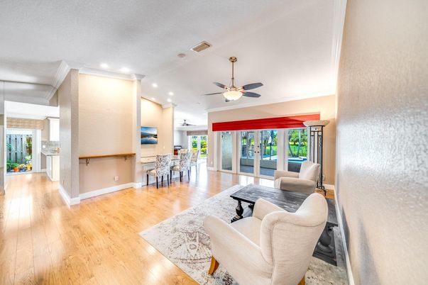 Dining room, Interior, Living room, Recessed Lighting, Wood Texture Flooring