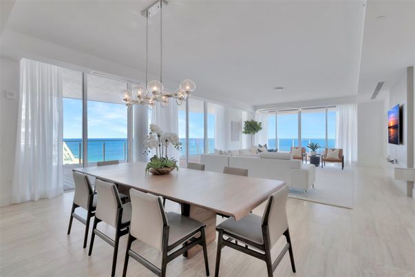 Dining room, Interior, Living room, Pendant Lights, Water