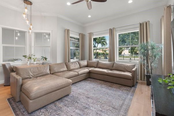Interior, Living room, Pendant Lights, Recessed Lighting, Wood Texture Flooring