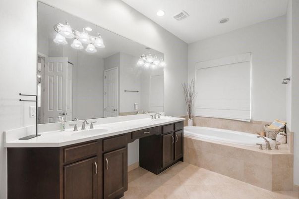 Bathroom, Dual Sink Vanities, Interior, Recessed Lighting