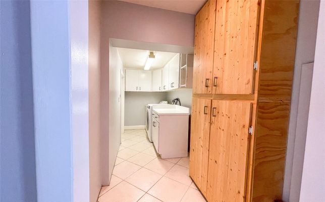 Interior, Washer