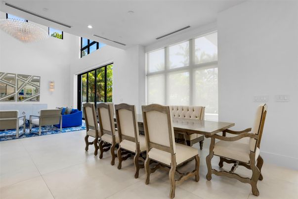Dining room, Interior, Living room, Recessed Lighting