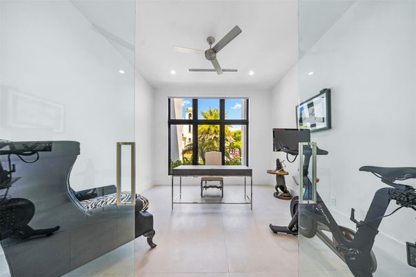 Fitness Equipment, Game Room, Interior, Recessed Lighting