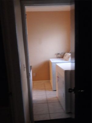 Interior, Washer