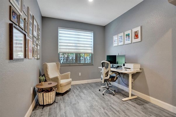 Home Office, Interior, Recessed Lighting, Wood Texture Flooring