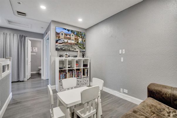 Dining room, Interior, Recessed Lighting, Wood Texture Flooring