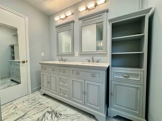 Bathroom, Dual Sink Vanities, Interior, Marble