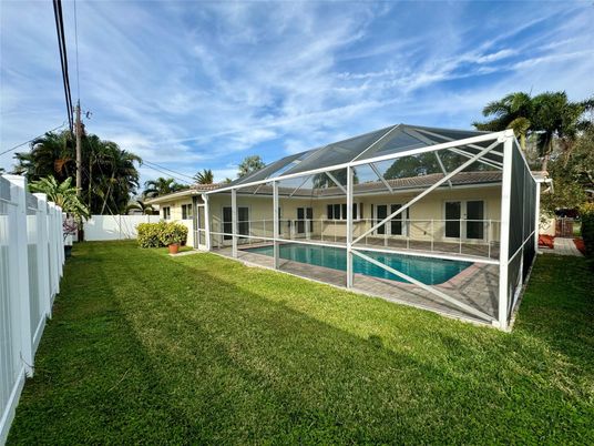 Backyard, Exterior, Pool
