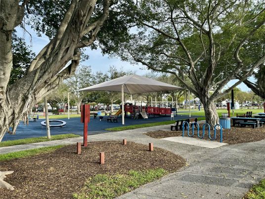 Backyard, Exterior, Playground