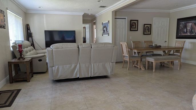 Dining room, Interior, Living room, Recessed Lighting