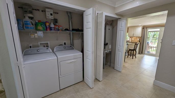 Interior, Utility Closets, Washer