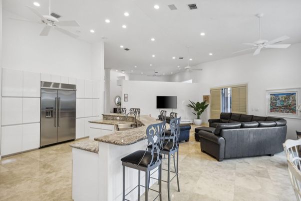 Interior, Kitchen, Living room, Recessed Lighting, Stainless Steel Appliances