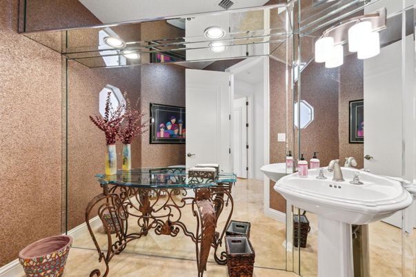 Bathroom, Interior