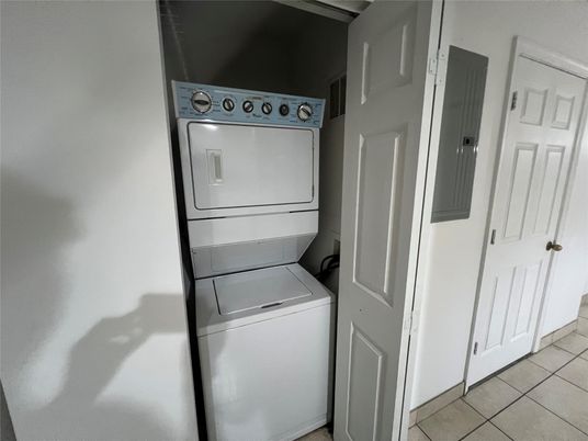 Interior, Utility Closets, Washer