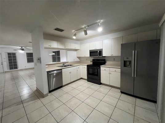 Interior, Kitchen, Stainless Steel Appliances