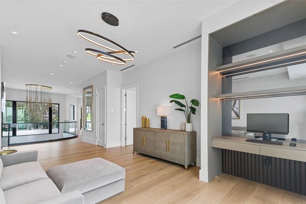 Interior, Living room, Pendant Lights, Recessed Lighting, Wood Texture Flooring