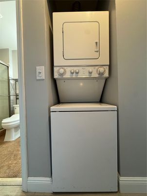 Bathroom, Interior, Utility Closets, Washer