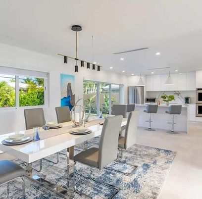 Dining room, Interior, Kitchen, Pendant Lights, Recessed Lighting, Stainless Steel Appliances