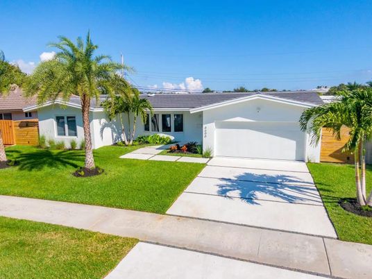 Attached, Backyard, Exterior, Facade, Ranch