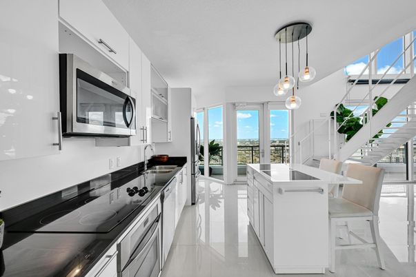 Interior, Kitchen, Pendant Lights, Water