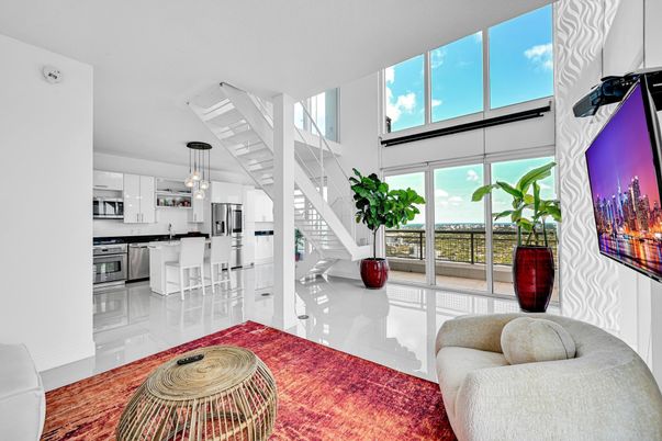 Interior, Kitchen, Pendant Lights, Stainless Steel Appliances