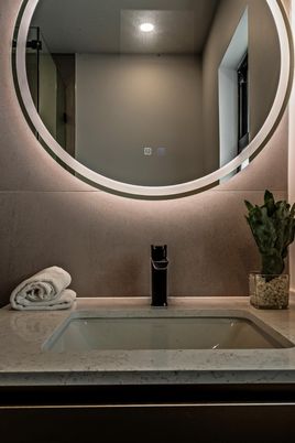 Interior, Pool, Recessed Lighting