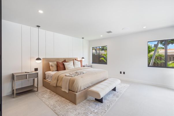 Bedroom, Interior, Pendant Lights, Recessed Lighting