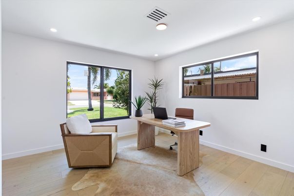 Home Office, Interior, Recessed Lighting, Wood Texture Flooring