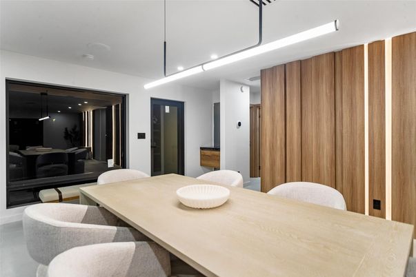 Dining room, Interior, Living room, Pendant Lights, Recessed Lighting