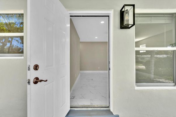 Interior, Marble, Recessed Lighting