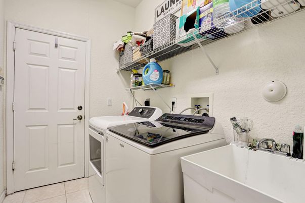 Interior, Washer