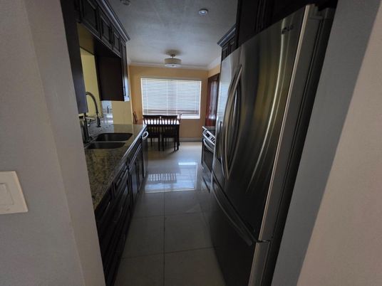 Dining room, Interior, Kitchen, Recessed Lighting