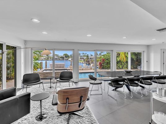 Dining room, Interior, Recessed Lighting, Water