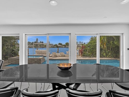 Dining room, Interior, Recessed Lighting, Water