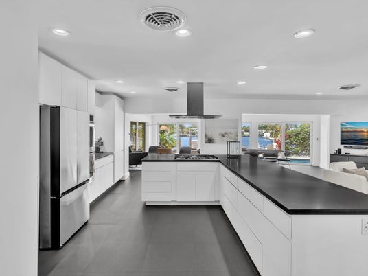 Interior, Kitchen, Recessed Lighting, Water