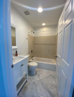 Bathroom, Interior, Marble, Recessed Lighting
