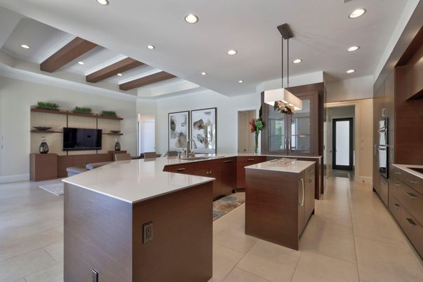 Interior, Kitchen, Pendant Lights, Recessed Lighting, Wooden Beams