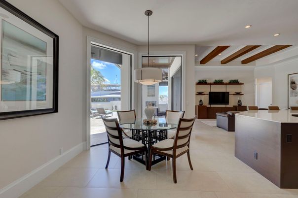 Dining room, Interior, Pendant Lights, Recessed Lighting, Wooden Beams
