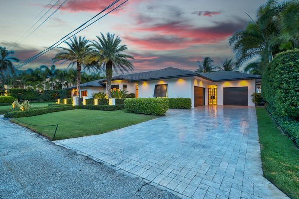 Attached, Backyard, Exterior, Facade, Ranch