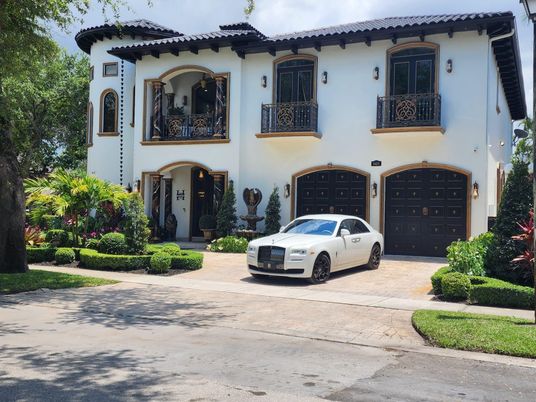 Attached, Exterior, Facade, Spanish Mediterranean