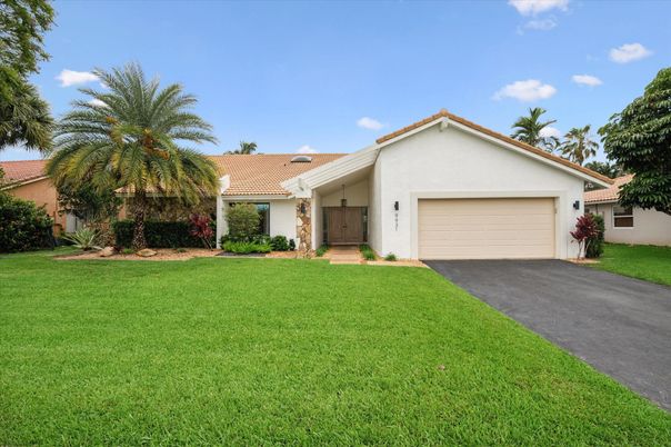 Attached, Backyard, Exterior, Facade, Spanish Mediterranean