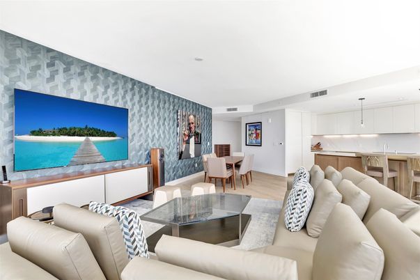 Dining room, Interior, Living room, Pendant Lights, Recessed Lighting, Wood Texture Flooring