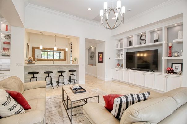 Interior, Living room, Pendant Lights, Recessed Lighting