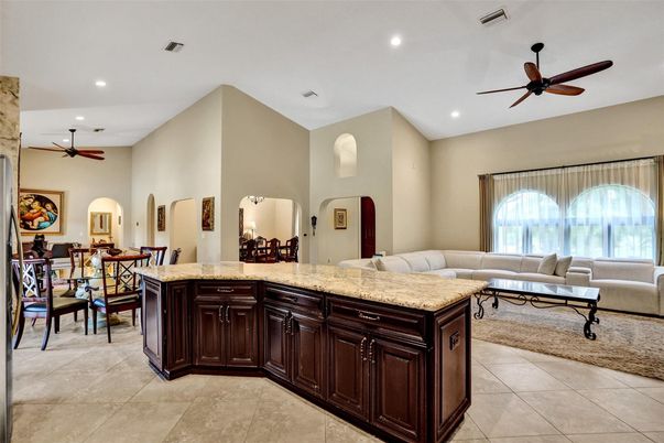 Dining room, Interior, Living room, Recessed Lighting